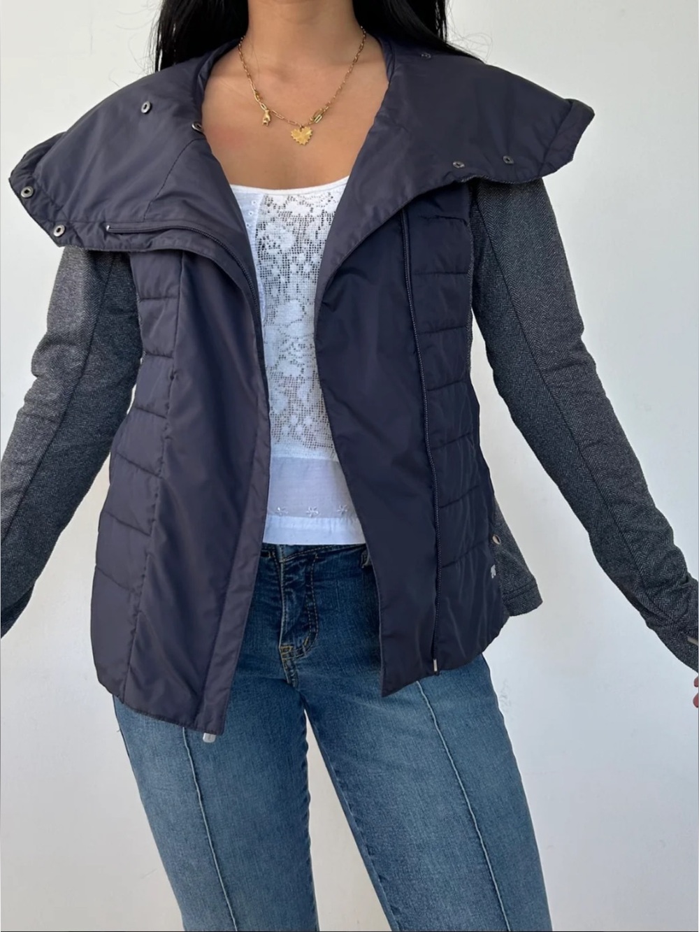 Helly Hansen Astra Midlayer Deep Charcoal/Black Quilted Puffer Jacket